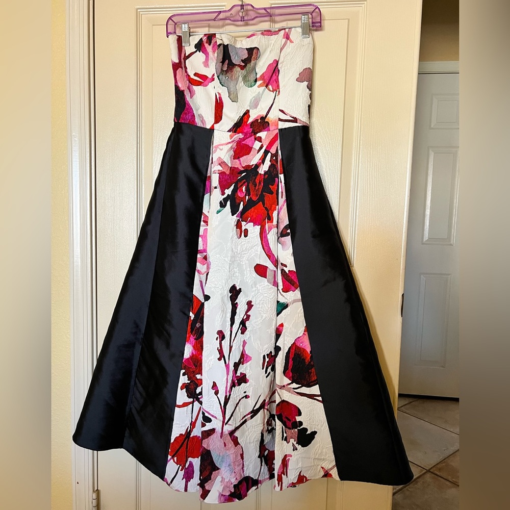 🎉HP🎉 {Sachin + Babi} Strapless dress
